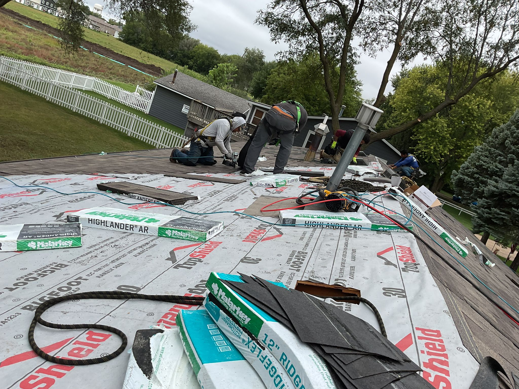 Certified Roofing & Gutters