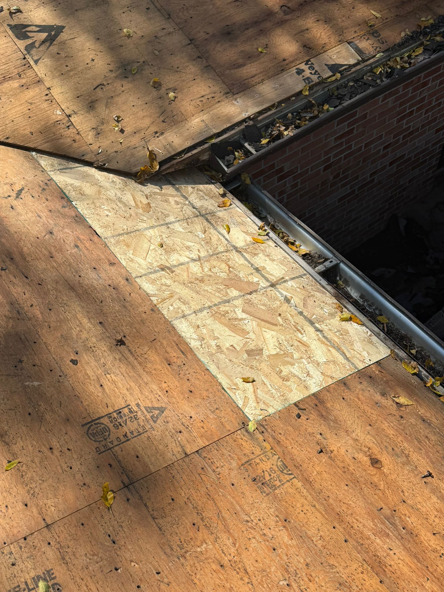 Certified Roofing & Gutters