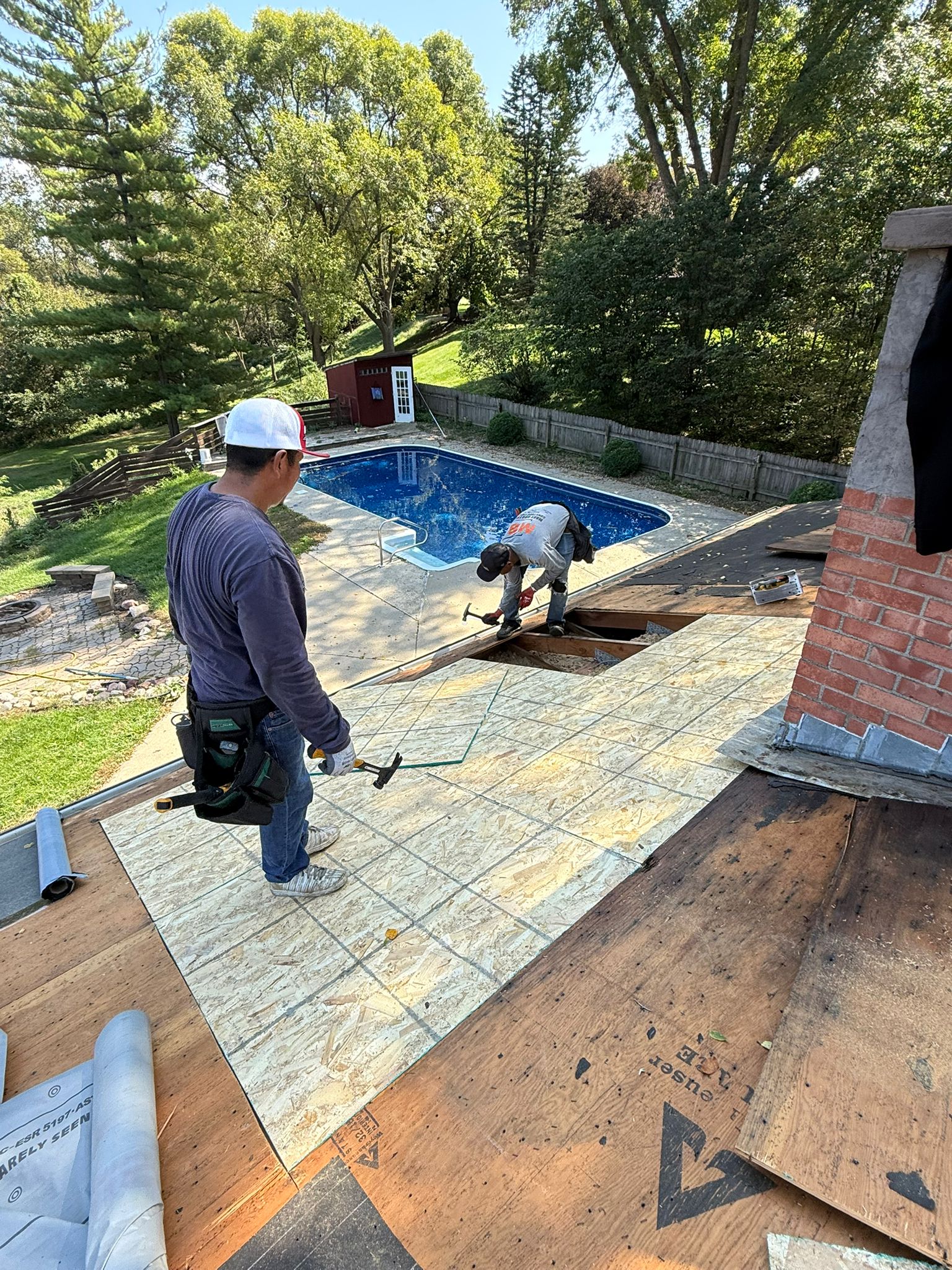 Certified Roofing & Gutters